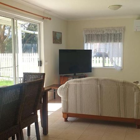 Dixons Creek Dixiglen Farm B&B 외부 사진